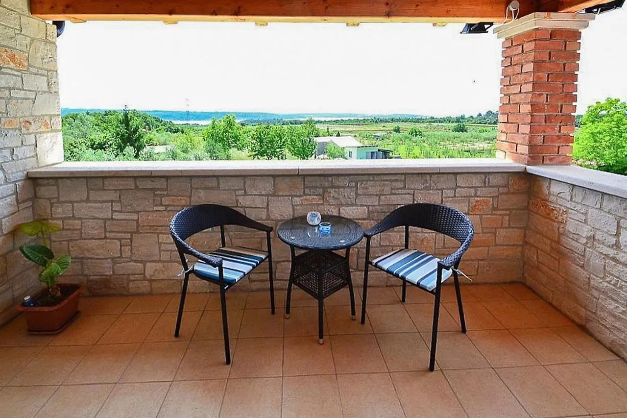 Villa Aleksandra Novigrad   Novigrad (Istria)