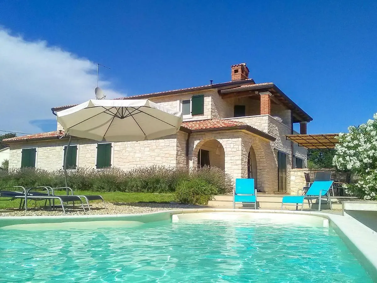 Villa Aleksandra Novigrad Istria